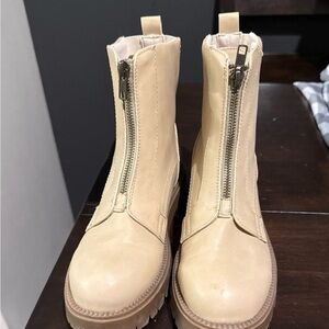 SO Cream Front-Zip Platform Ankle Boots